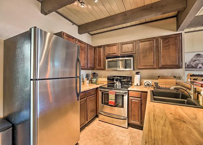 Holiday home Patio & Fireplace: Country Club Pinetop Condo! Indian Pine