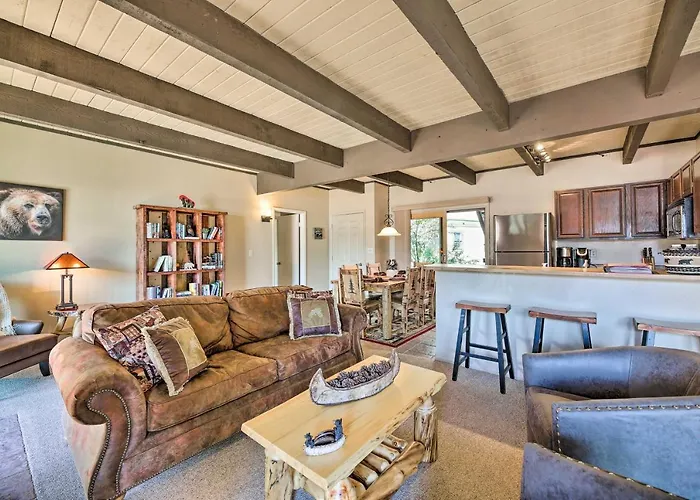 Patio & Fireplace: Country Club Pinetop Condo! * Indian Pine